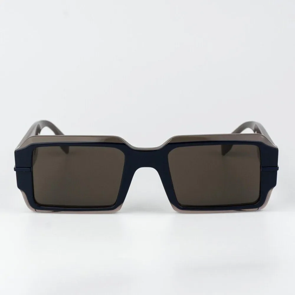 Fendi FENDIGRAPHY Men Sunglasses Rectangle Brown FE40073U 50E NEW AUTHENTIC